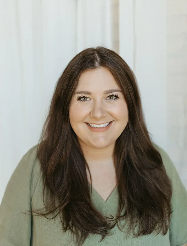 Dr. Molly Mehlman, chiropractor at Grove Chiropractic Co. in Spring Grove, IL